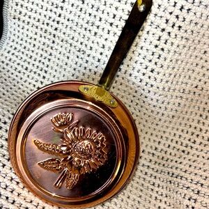 🇺🇸Vintage Decorative Copper Pan Mold 5.5 Brass Sunflower Wall Hanging